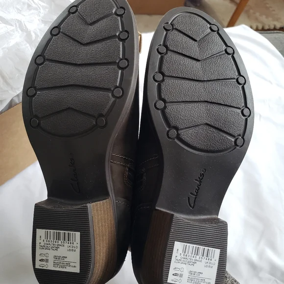 Women's Charleton Grace Buckled Ankle Booties - Picture 12 of 16